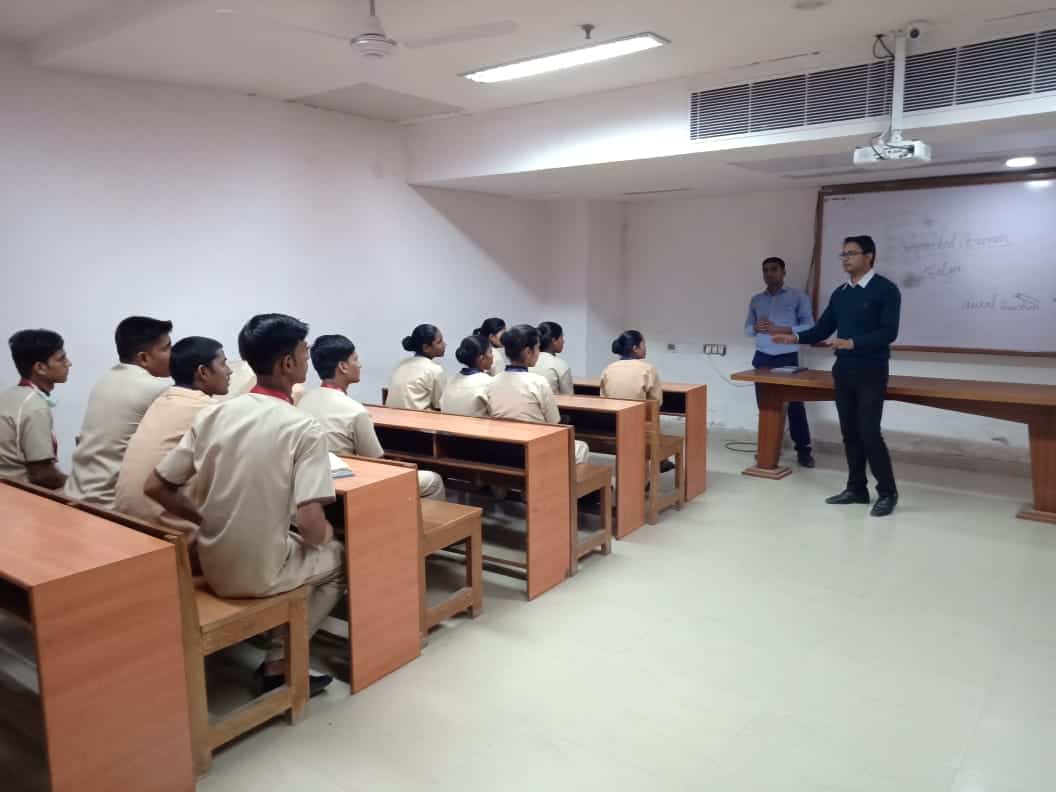 Classroom Safety Training on Chemical Handling & PPE Protocols